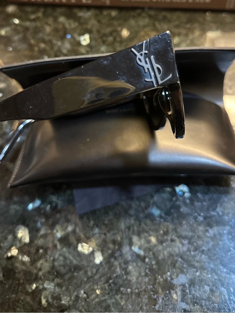 AUTHENTIC Saint Laurent Black Cat-Eye Sunglasses SL M19